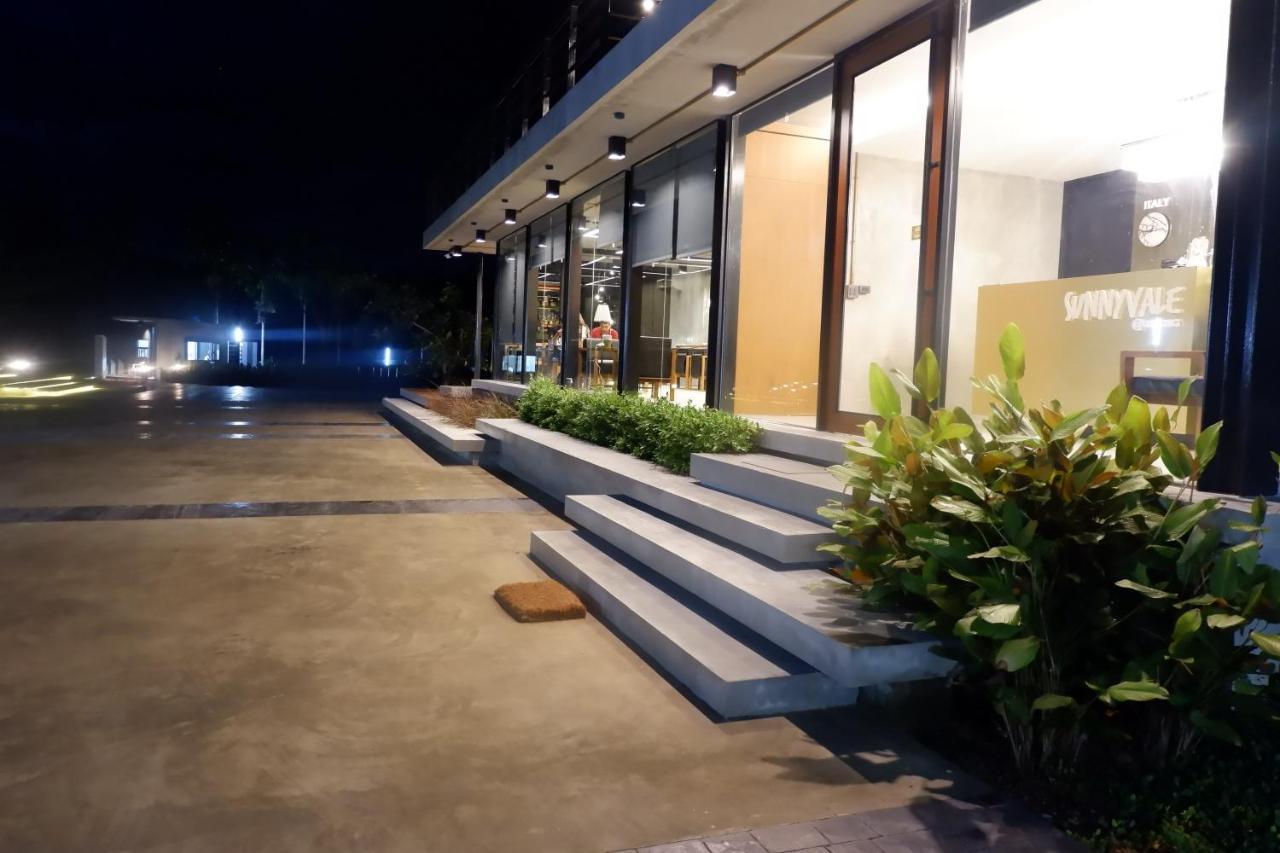 Sunnyvale Ranong 1 Hotel Exterior photo
